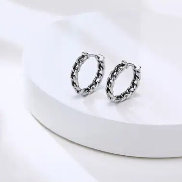 Mens Single Accent Earring Huggie Hoop Earring - Picture 2 of 5